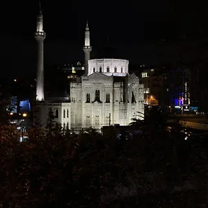 Aram Edessa Istanbul