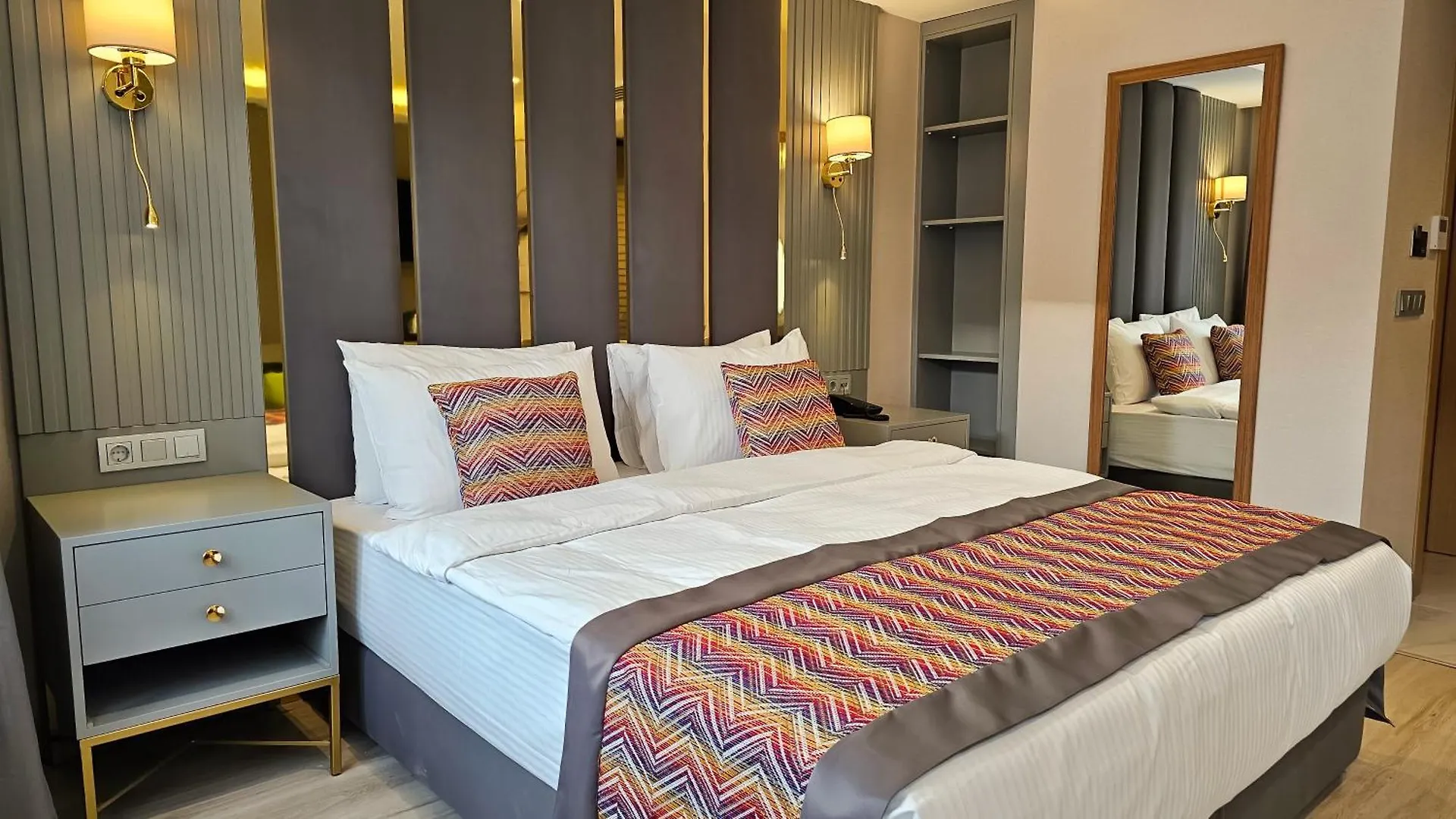 The Kuelsuemz Hotel Стамбул